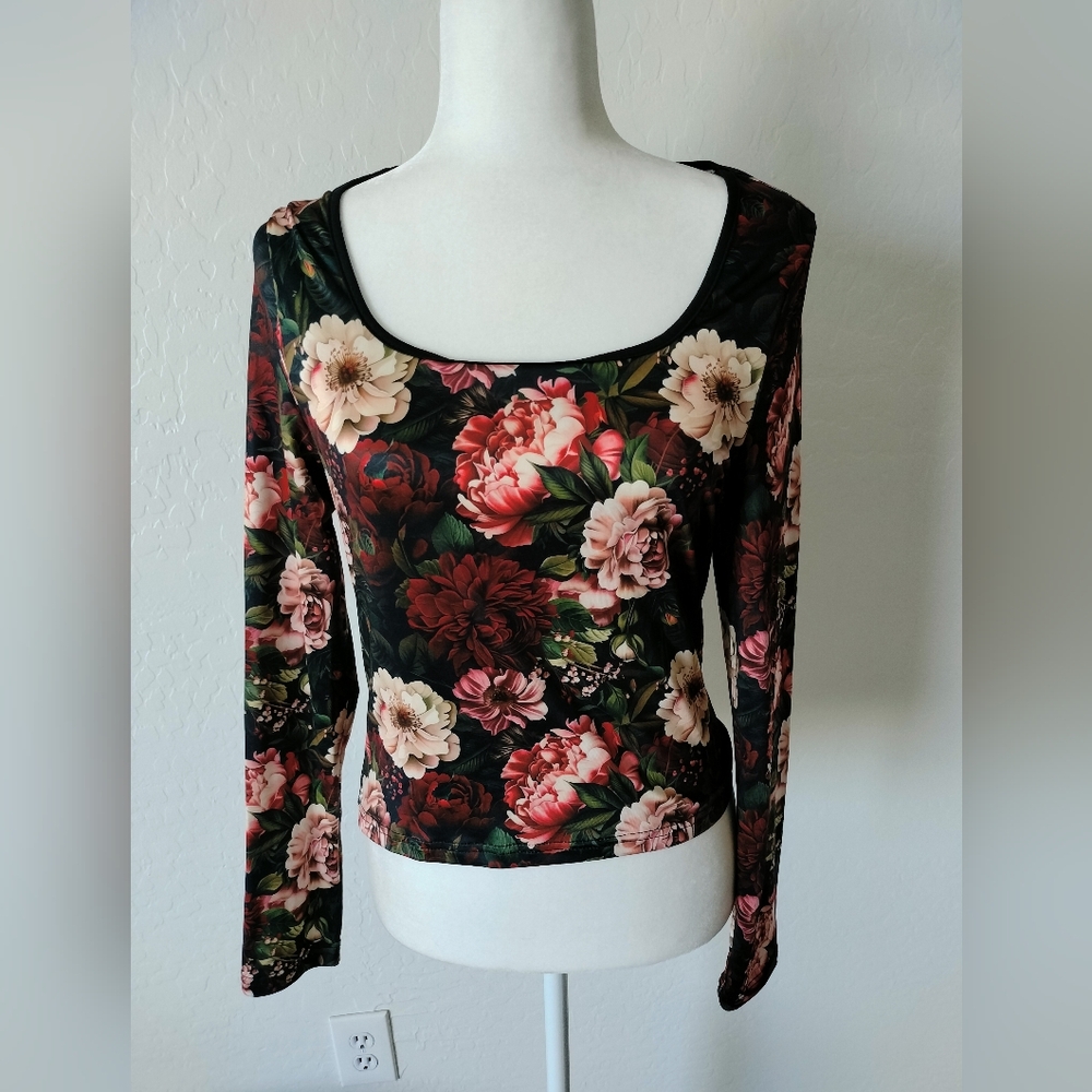 Floral Long Sleeve Women's Top